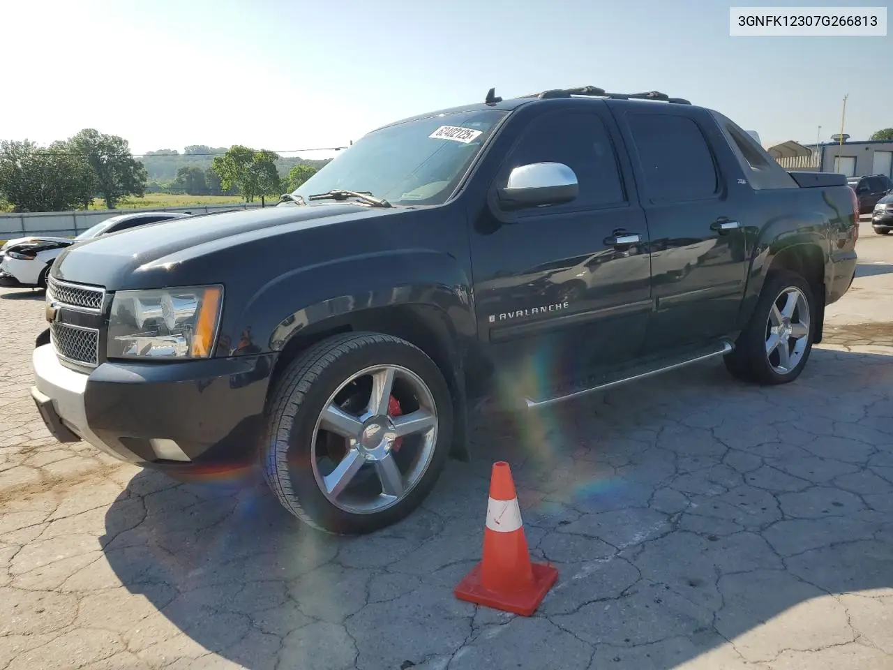 2007 Chevrolet Avalanche K1500 VIN: 3GNFK12307G266813 Lot: 62402125