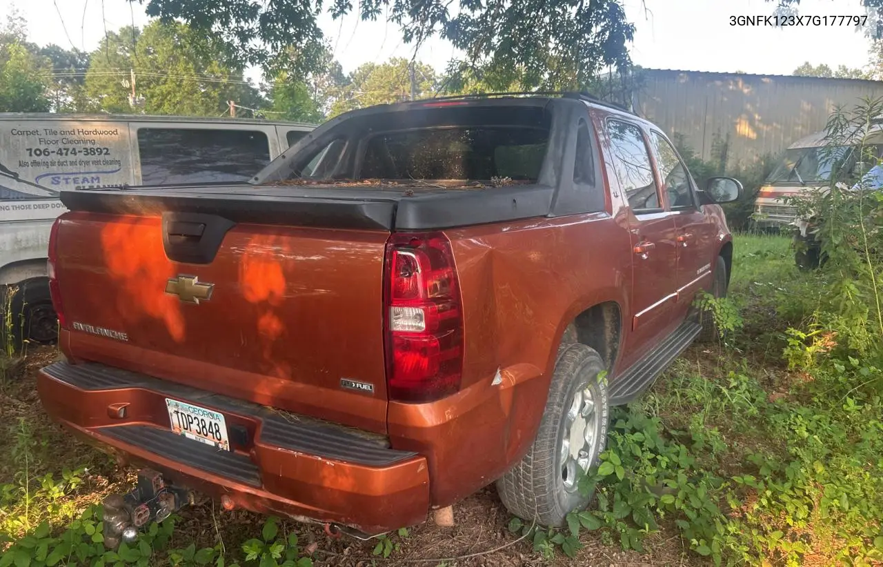 2007 Chevrolet Avalanche K1500 VIN: 3GNFK123X7G177797 Lot: 62948295