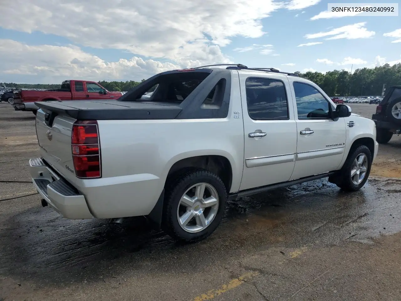 2008 Chevrolet Avalanche K1500 VIN: 3GNFK12348G240992 Lot: 56640005