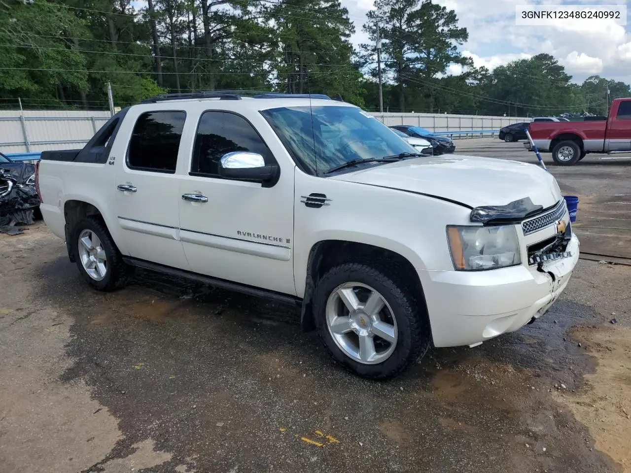 2008 Chevrolet Avalanche K1500 VIN: 3GNFK12348G240992 Lot: 56640005