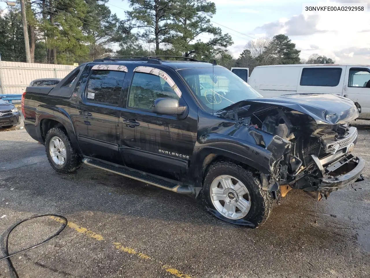 3GNVKFE00AG292958 2010 Chevrolet Avalanche Lt