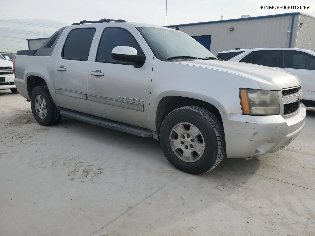 2011 Chevrolet Avalanche Ls VIN: 3GNMCEE06BG126464 Lot: 47686965