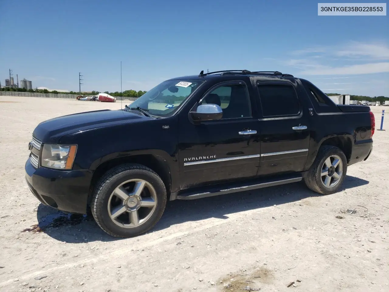 2011 Chevrolet Avalanche Ltz VIN: 3GNTKGE35BG228553 Lot: 56722035