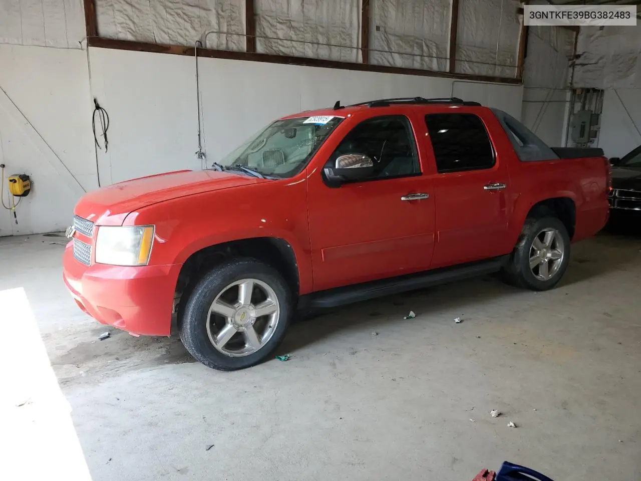 2011 Chevrolet Avalanche Lt VIN: 3GNTKFE39BG382483 Lot: 62929915