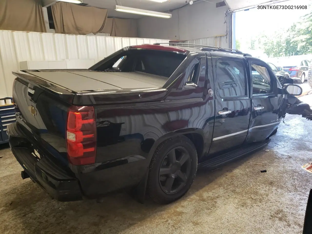 2013 Chevrolet Avalanche Ltz VIN: 3GNTKGE73DG216908 Lot: 62073945