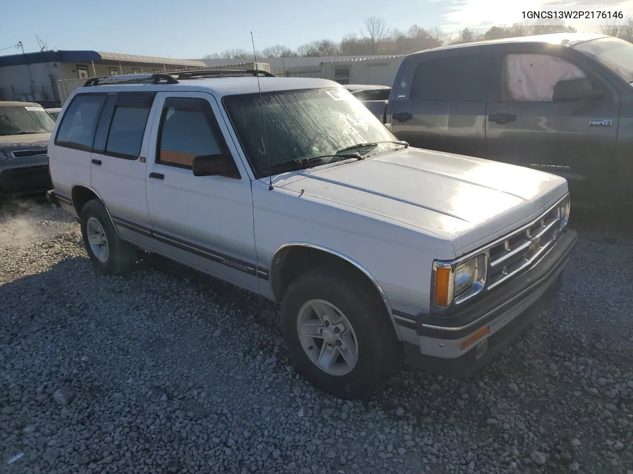 1993 Chevrolet Blazer S10 VIN: 1GNCS13W2P2176146 Lot: 83377744