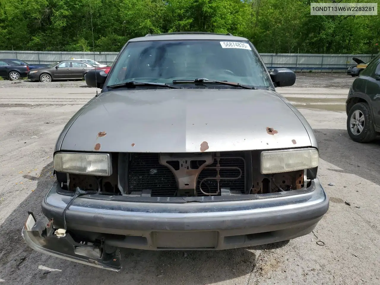1998 Chevrolet Blazer VIN: 1GNDT13W6W2283281 Lot: 56874835