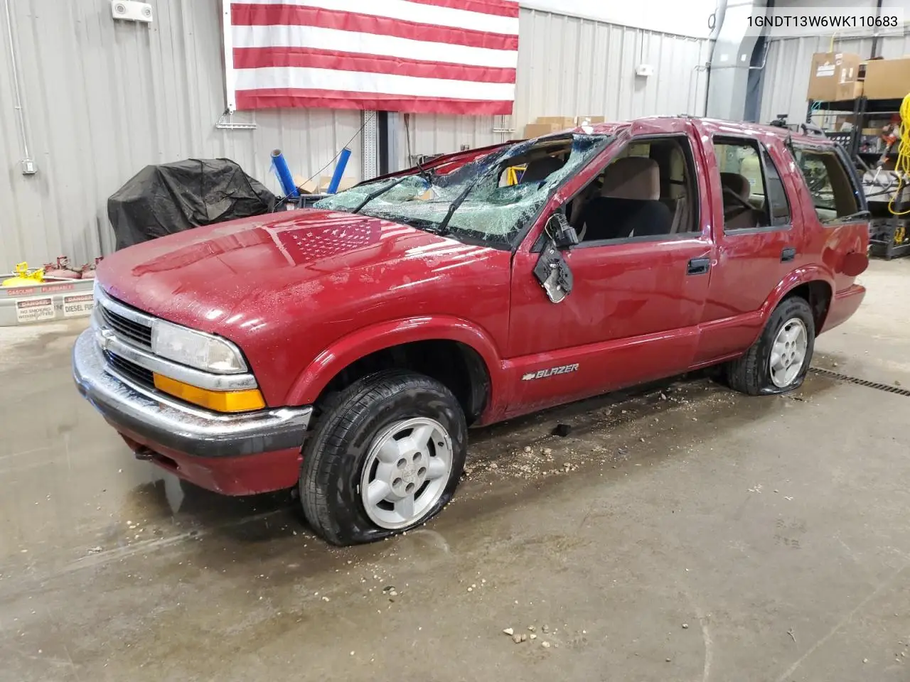 1998 Chevrolet Blazer VIN: 1GNDT13W6WK110683 Lot: 61535705
