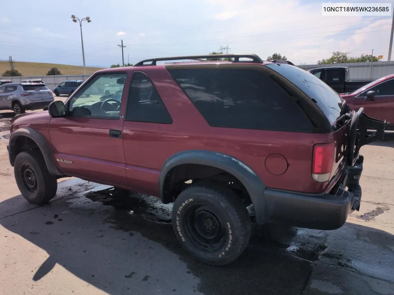 1998 Chevrolet Blazer VIN: 1GNCT18W5WK236585 Lot: 62900435