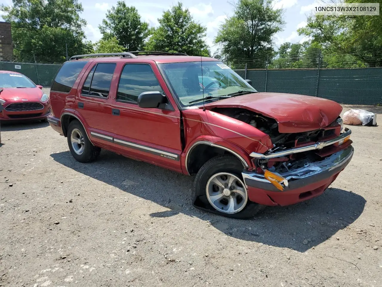 1999 Chevrolet Blazer VIN: 1GNCS13W3X2108129 Lot: 62589835