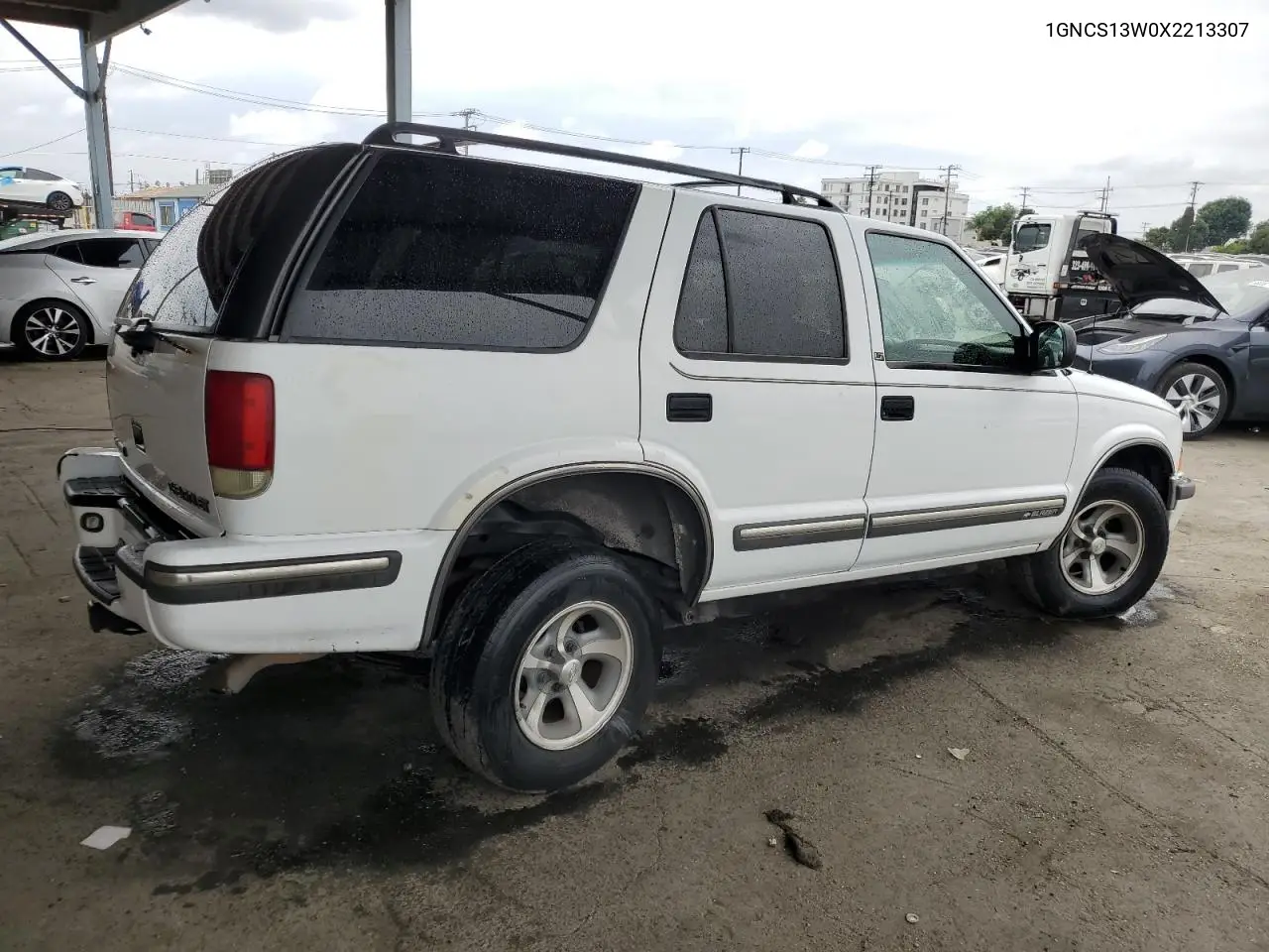 1999 Chevrolet Blazer VIN: 1GNCS13W0X2213307 Lot: 66022085