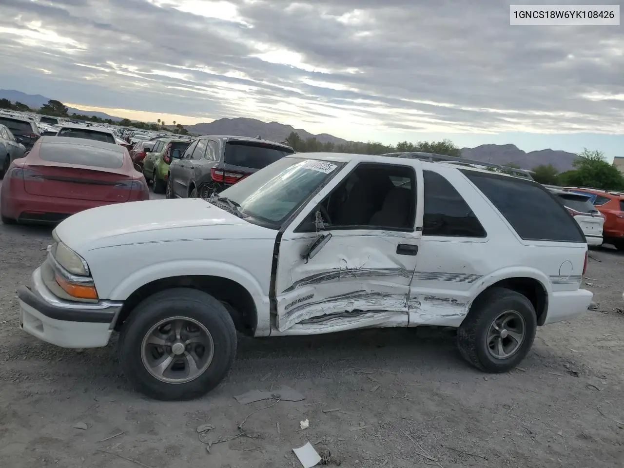 2000 Chevrolet Blazer VIN: 1GNCS18W6YK108426 Lot: 54915225