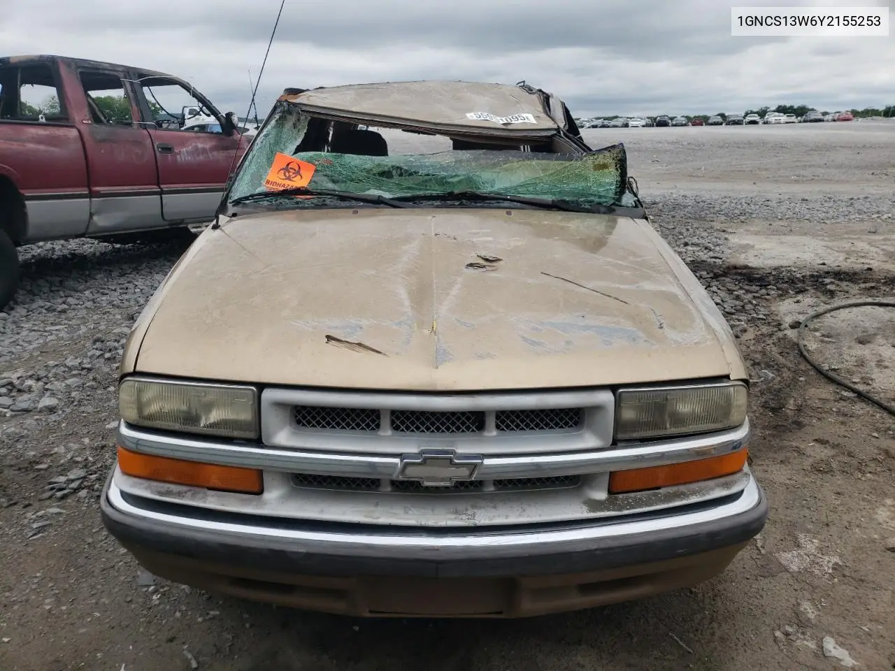 2000 Chevrolet Blazer VIN: 1GNCS13W6Y2155253 Lot: 55951095