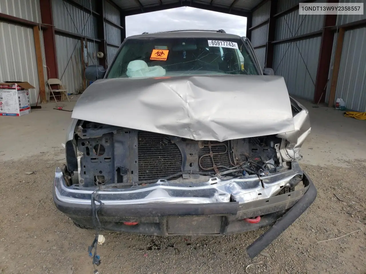 2000 Chevrolet Blazer VIN: 1GNDT13W9Y2358557 Lot: 65917743