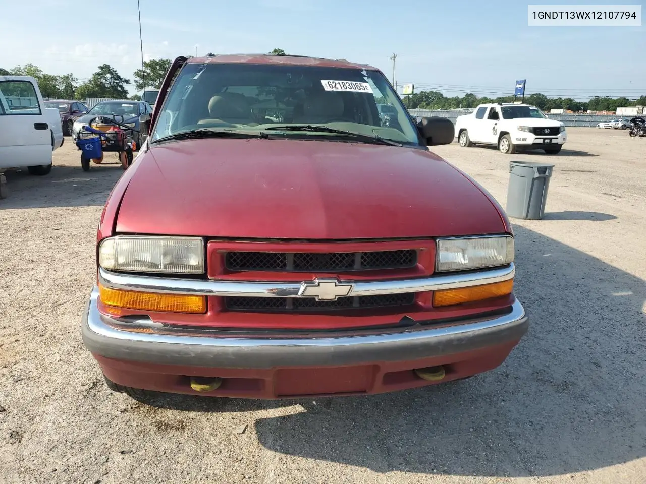 2001 Chevrolet Blazer VIN: 1GNDT13WX12107794 Lot: 62183065