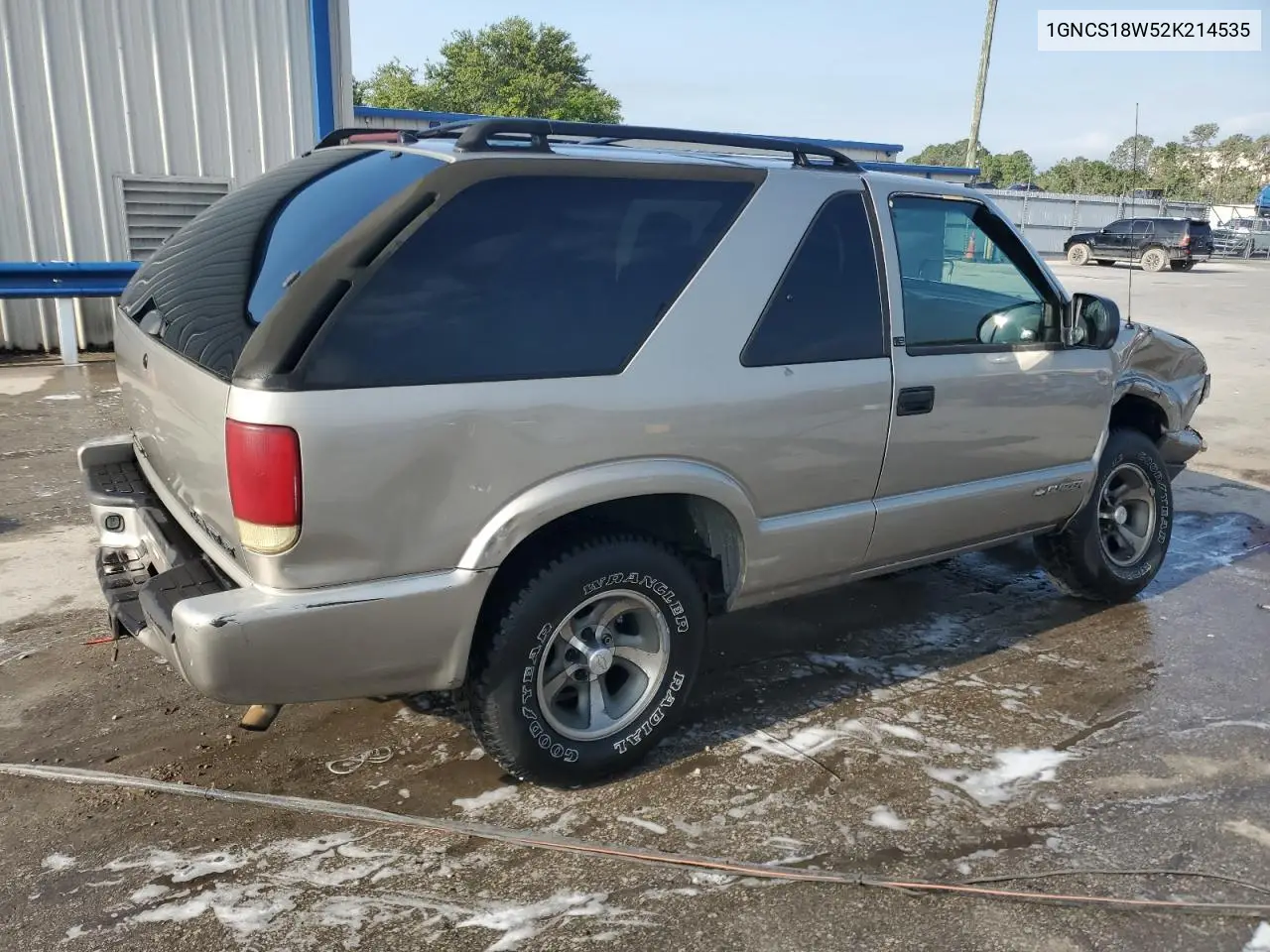 2002 Chevrolet Blazer VIN: 1GNCS18W52K214535 Lot: 55815465