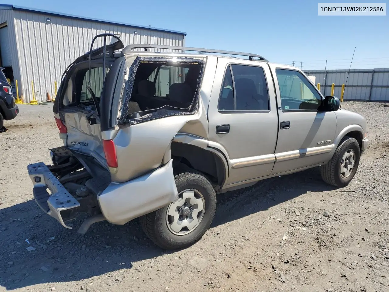 2002 Chevrolet Blazer VIN: 1GNDT13W02K212586 Lot: 63043045
