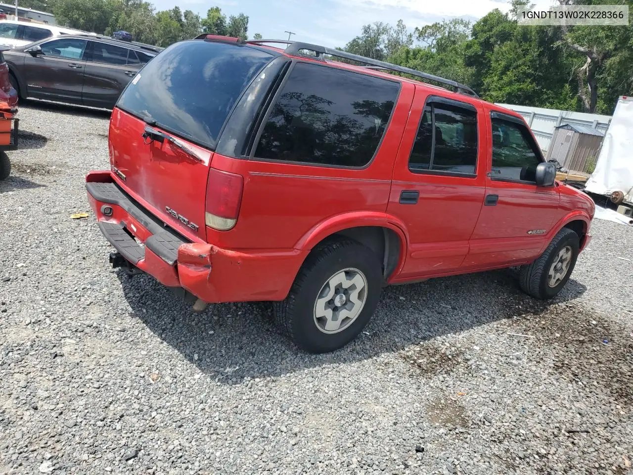 2002 Chevrolet Blazer VIN: 1GNDT13W02K228366 Lot: 64025825