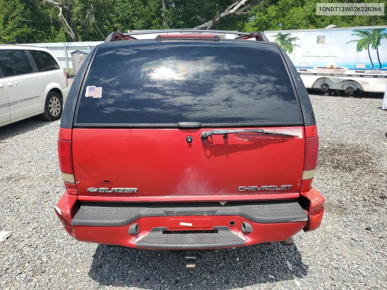 2002 Chevrolet Blazer VIN: 1GNDT13W02K228366 Lot: 64025825
