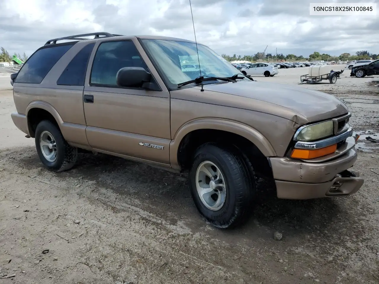 2005 Chevrolet Blazer VIN: 1GNCS18X25K100845 Lot: 45736755