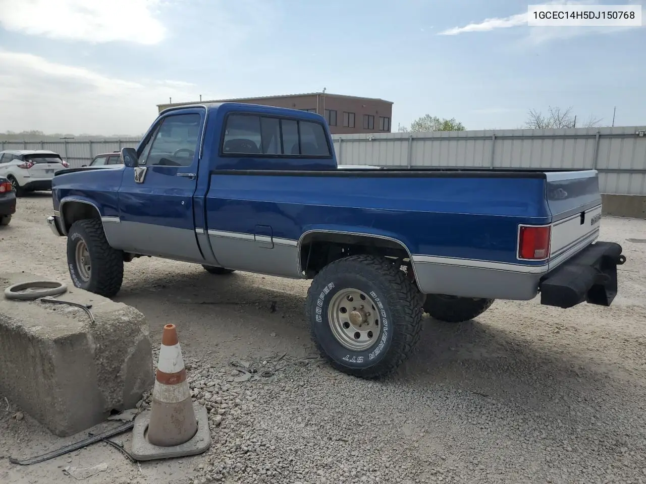 1983 Chevrolet C10 VIN: 1GCEC14H5DJ150768 Lot: 52780945