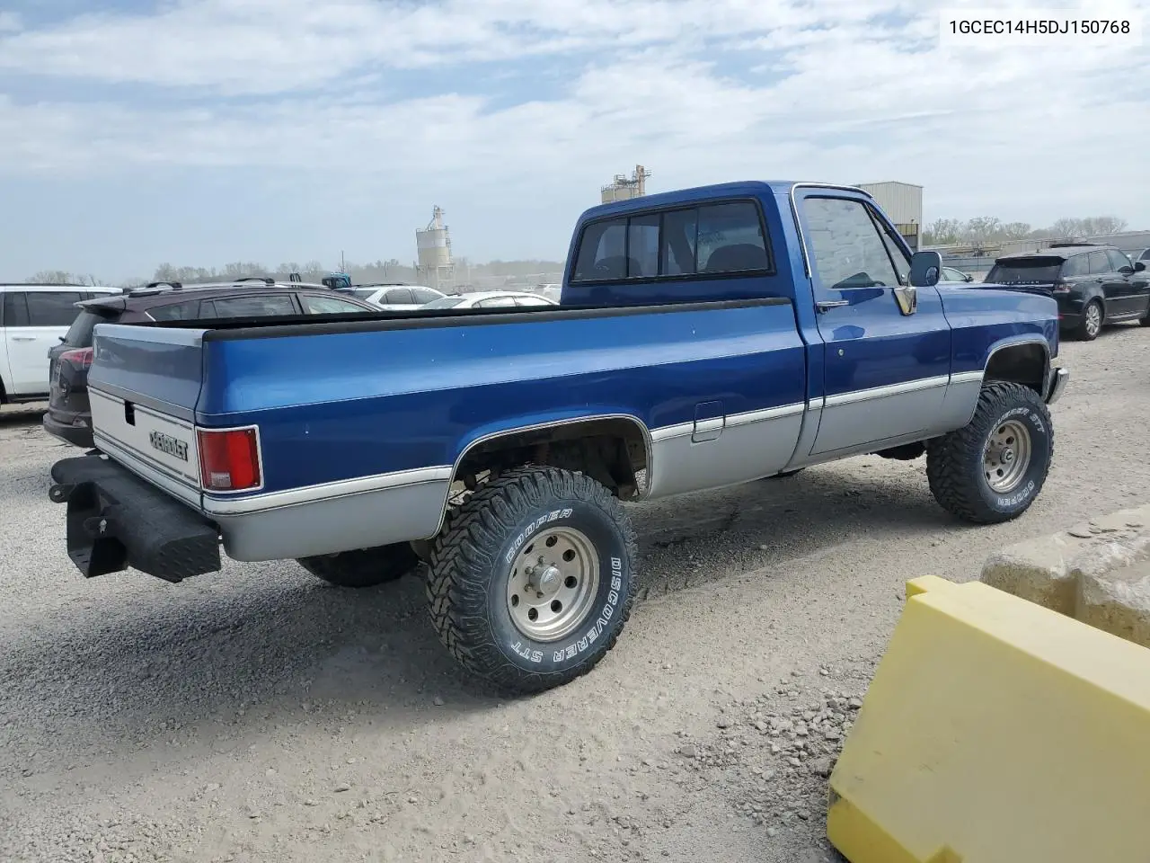 1983 Chevrolet C10 VIN: 1GCEC14H5DJ150768 Lot: 52780945