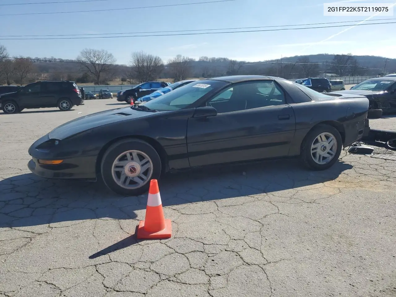 1996 Chevrolet Camaro Base VIN: 2G1FP22K5T2119075 Lot: 44441015