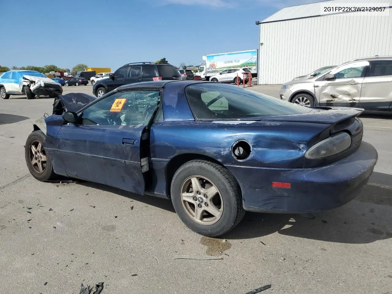 1998 Chevrolet Camaro VIN: 2G1FP22K3W2129057 Lot: 54251645
