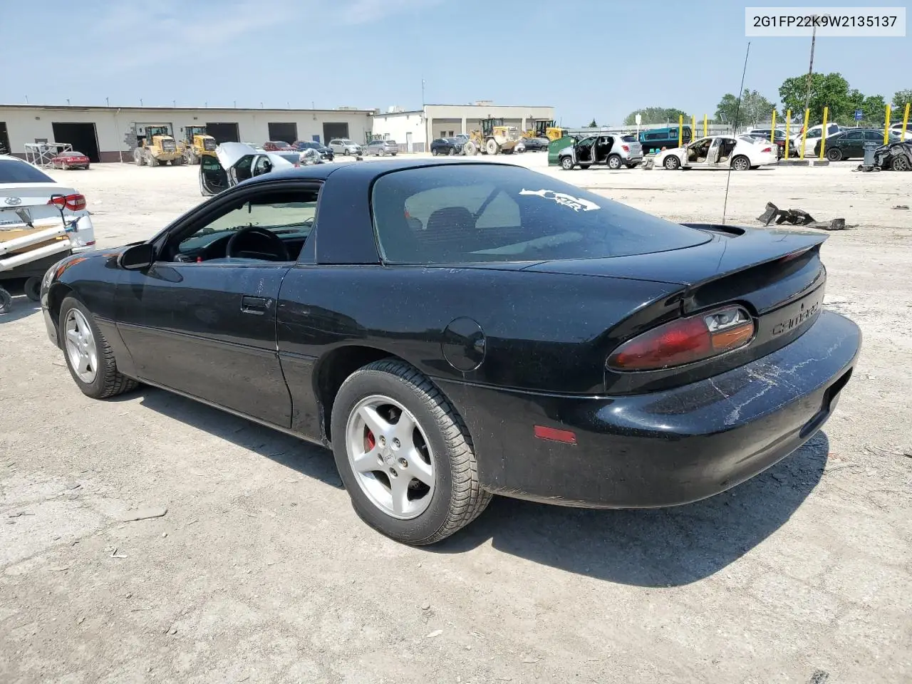 1998 Chevrolet Camaro VIN: 2G1FP22K9W2135137 Lot: 59094085
