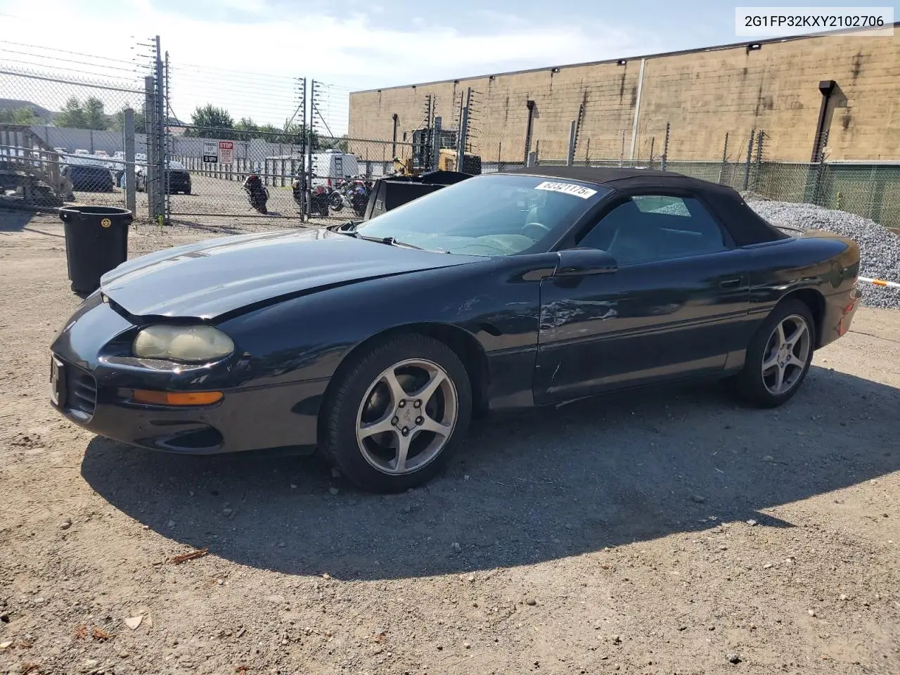 2000 Chevrolet Camaro VIN: 2G1FP32KXY2102706 Lot: 62321175