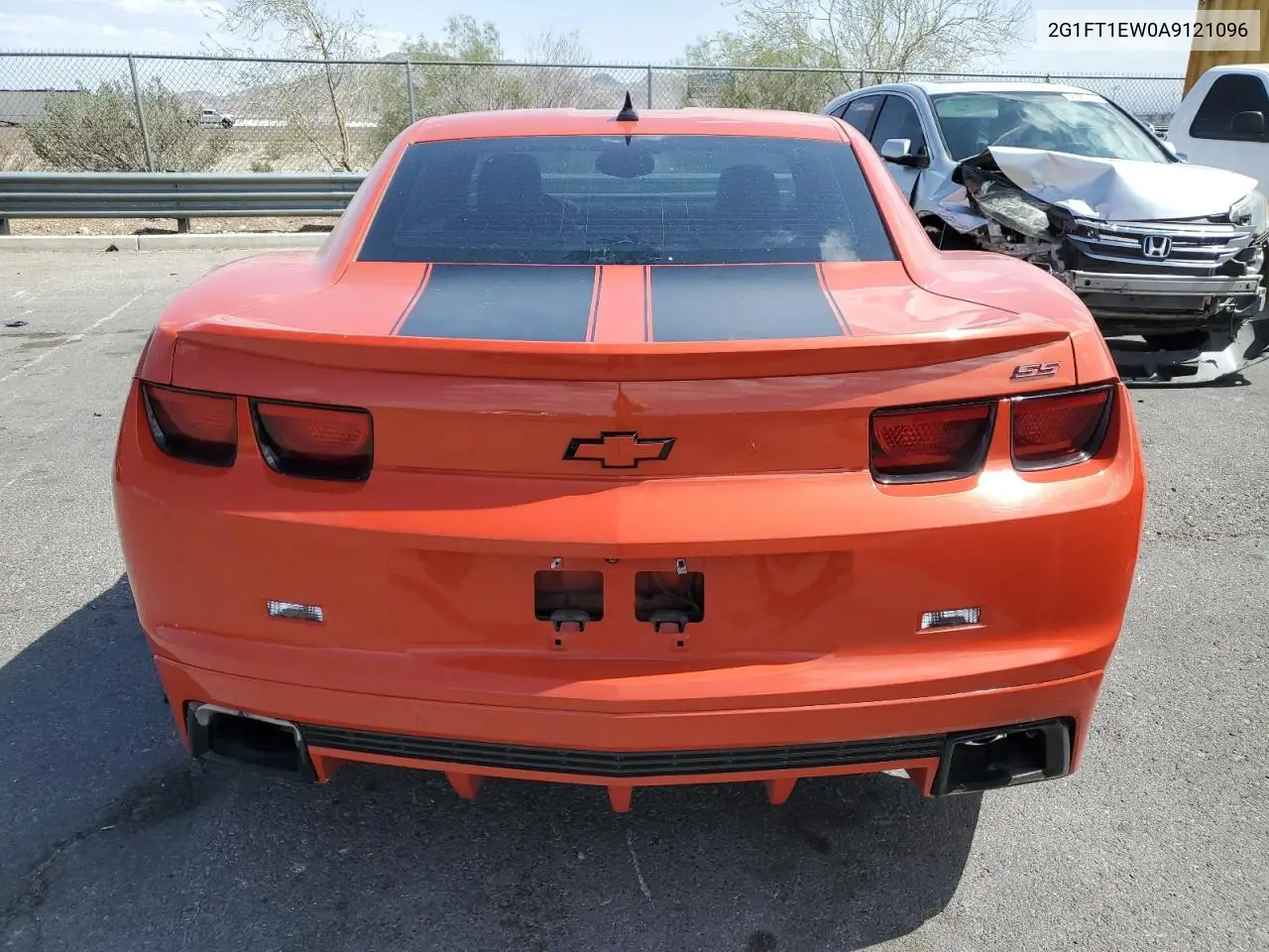 2010 Chevrolet Camaro Ss VIN: 2G1FT1EW0A9121096 Lot: 56967335