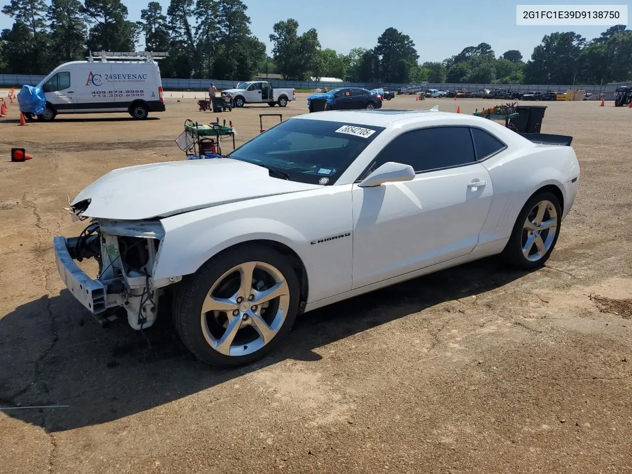 2013 Chevrolet Camaro Lt VIN: 2G1FC1E39D9138750 Lot: 56542105