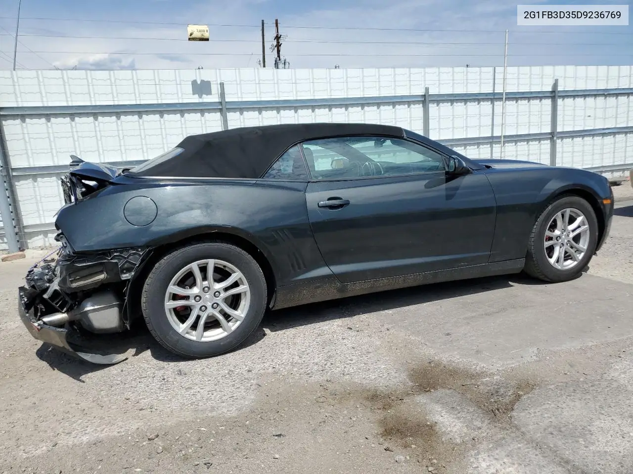 2013 Chevrolet Camaro Lt VIN: 2G1FB3D35D9236769 Lot: 65694585