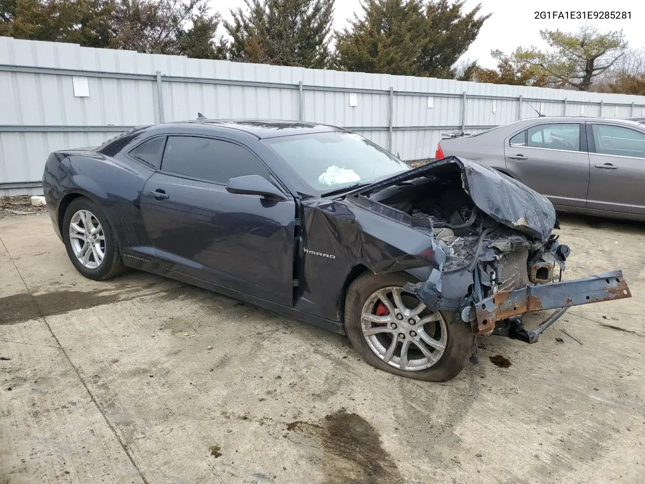 2014 Chevrolet Camaro Ls VIN: 2G1FA1E31E9285281 Lot: 44851245