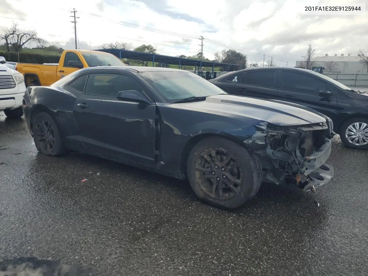 2014 Chevrolet Camaro Ls VIN: 2G1FA1E32E9125944 Lot: 49355475