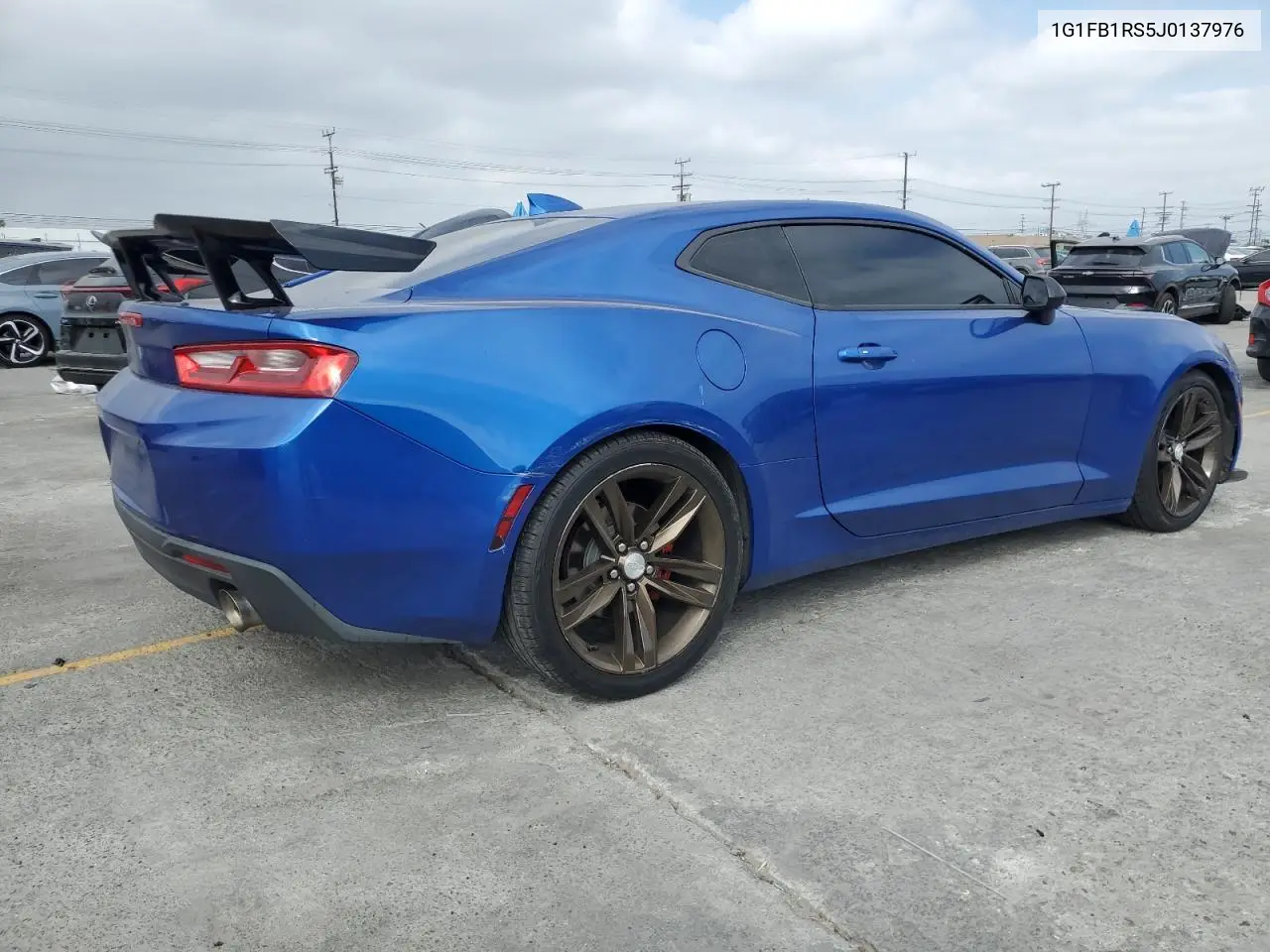 2018 Chevrolet Camaro Lt VIN: 1G1FB1RS5J0137976 Lot: 56569685