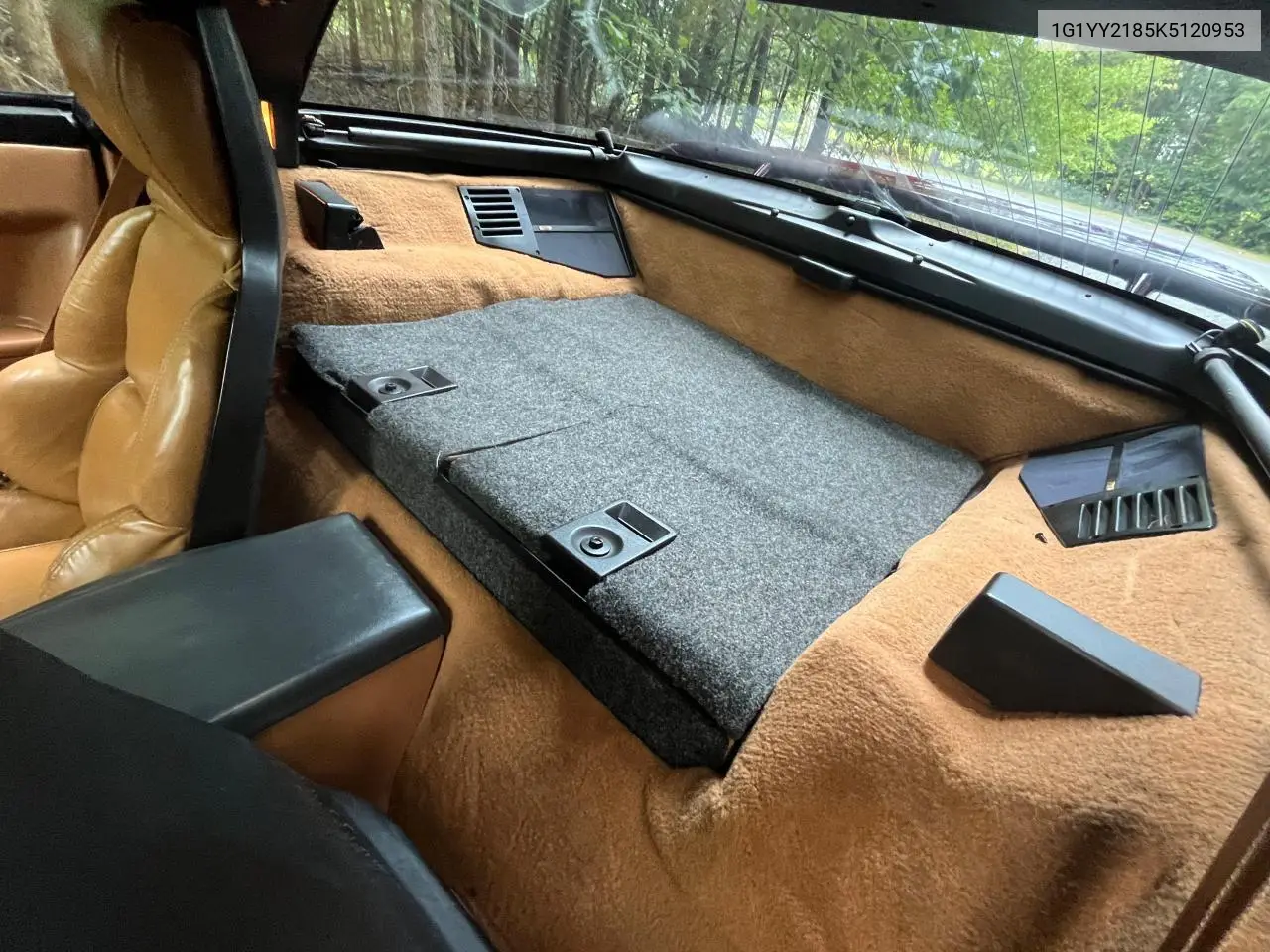 1989 Chevrolet Corvette VIN: 1G1YY2185K5120953 Lot: 63906445