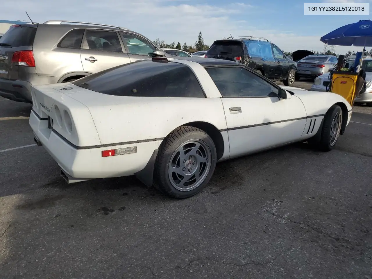 1990 Chevrolet Corvette VIN: 1G1YY2382L5120018 Lot: 46445825