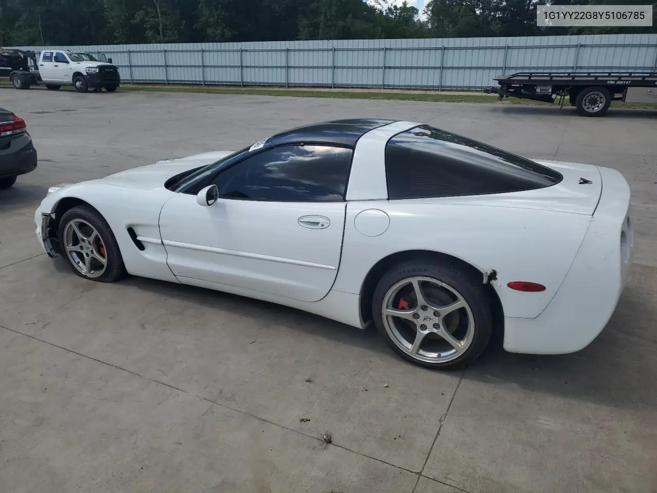 2000 Chevrolet Corvette VIN: 1G1YY22G8Y5106785 Lot: 61640045