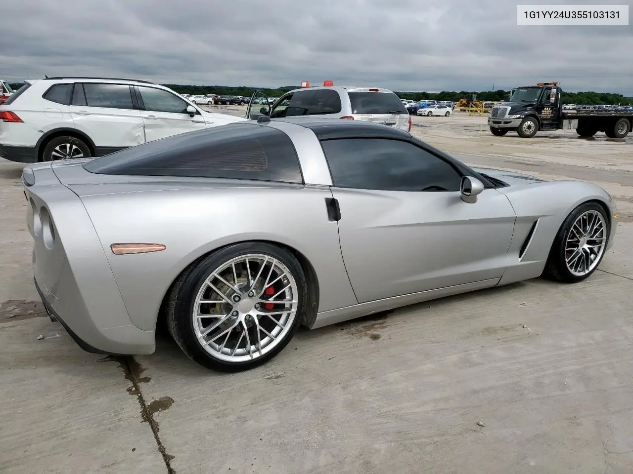 2005 Chevrolet Corvette VIN: 1G1YY24U355103131 Lot: 55902695