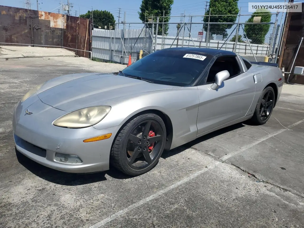 2005 Chevrolet Corvette VIN: 1G1YY24U455126417 Lot: 61257865
