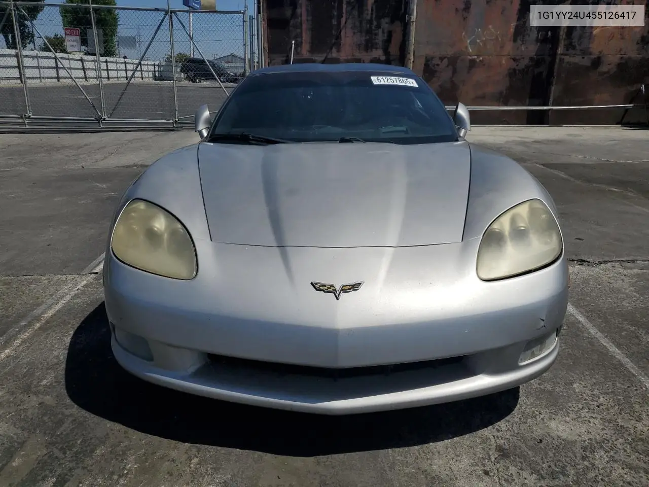 2005 Chevrolet Corvette VIN: 1G1YY24U455126417 Lot: 61257865