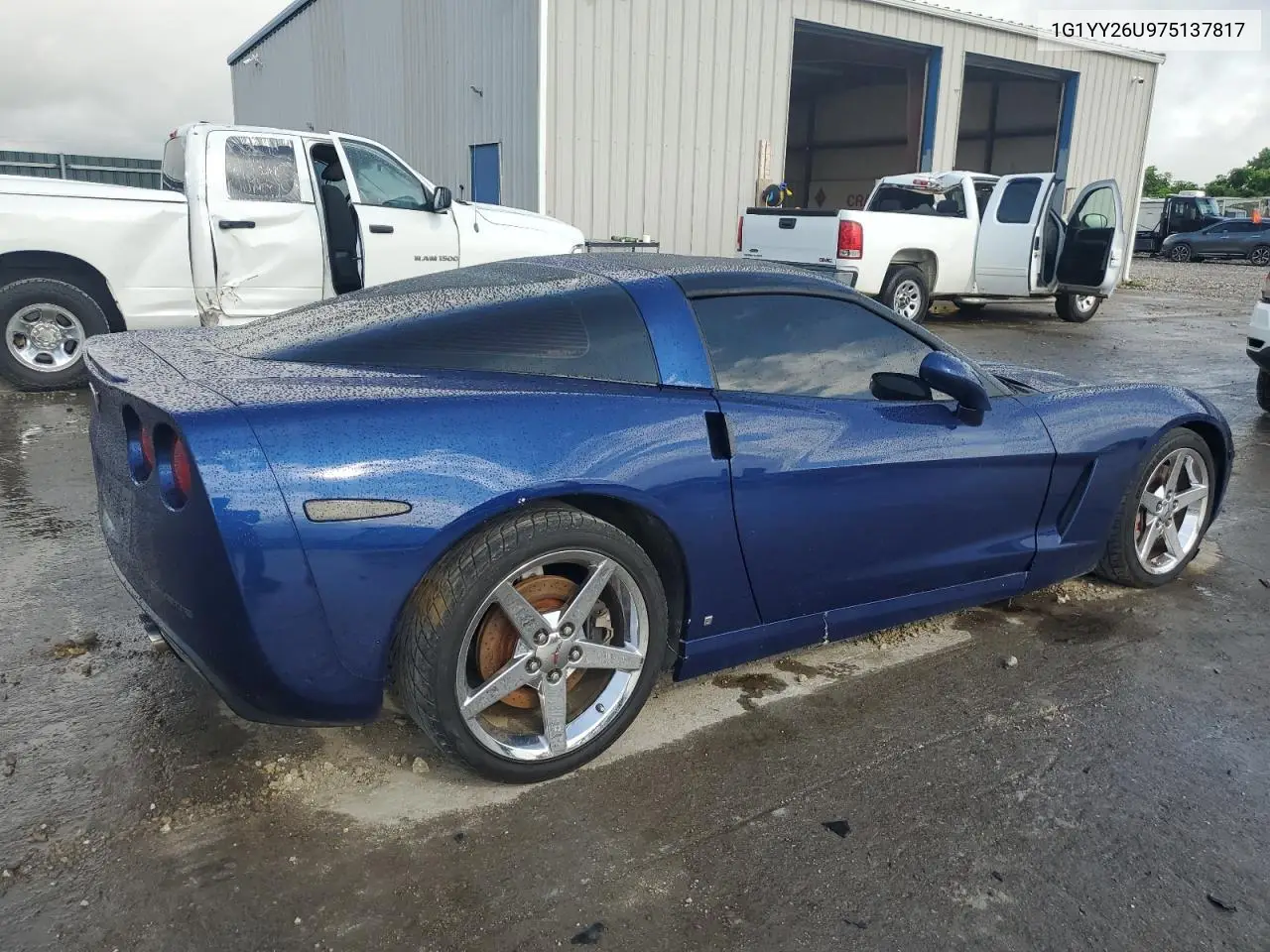 2007 Chevrolet Corvette VIN: 1G1YY26U975137817 Lot: 61396825