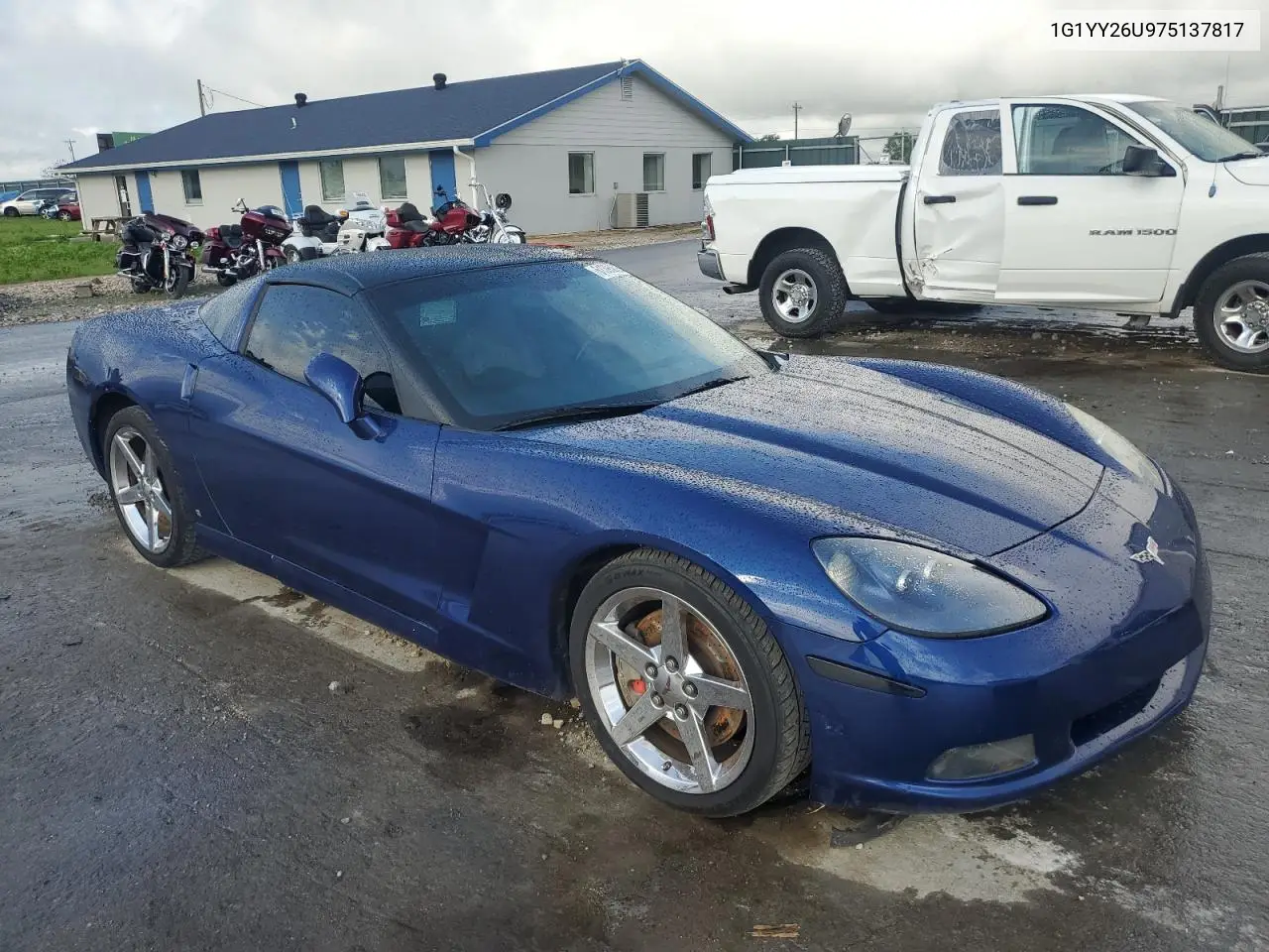 2007 Chevrolet Corvette VIN: 1G1YY26U975137817 Lot: 61396825