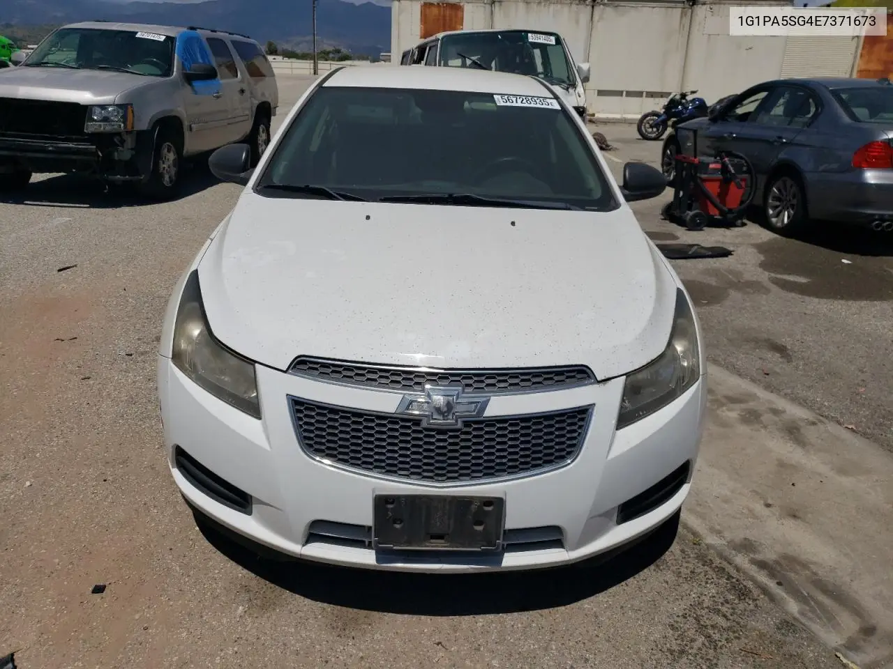 2014 Chevrolet Cruze Ls VIN: 1G1PA5SG4E7371673 Lot: 56728935