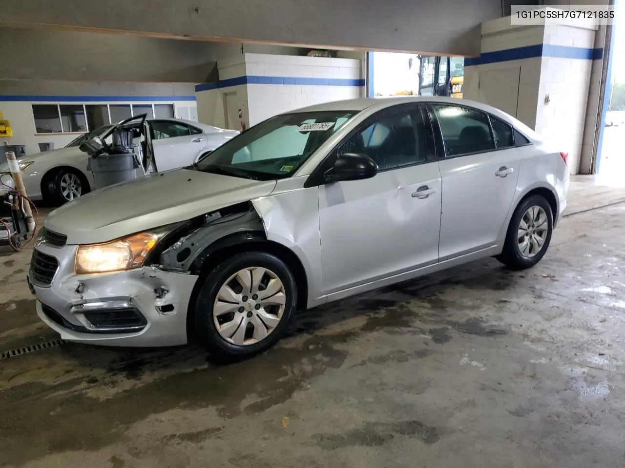 2016 Chevrolet Cruze Limited Ls VIN: 1G1PC5SH7G7121835 Lot: 56801765
