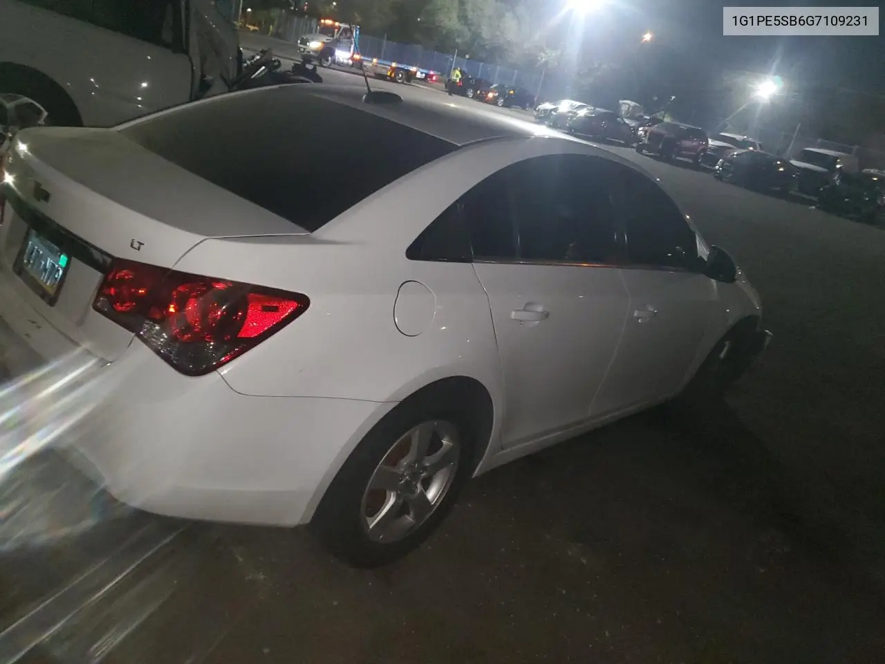 2016 Chevrolet Cruze Limited Lt VIN: 1G1PE5SB6G7109231 Lot: 63150785