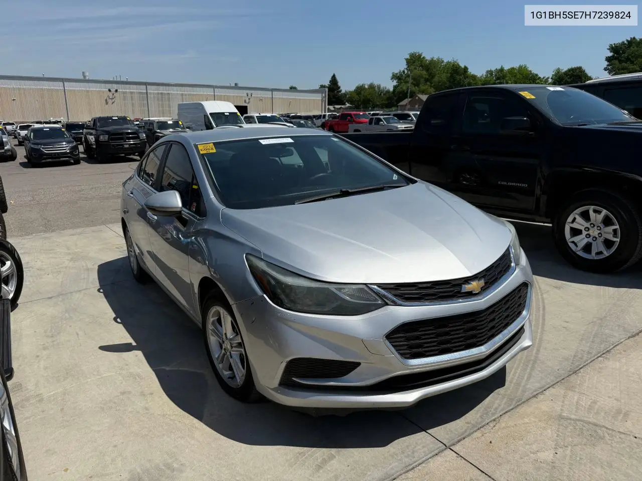 2017 Chevrolet Cruze Lt VIN: 1G1BH5SE7H7239824 Lot: 57283955