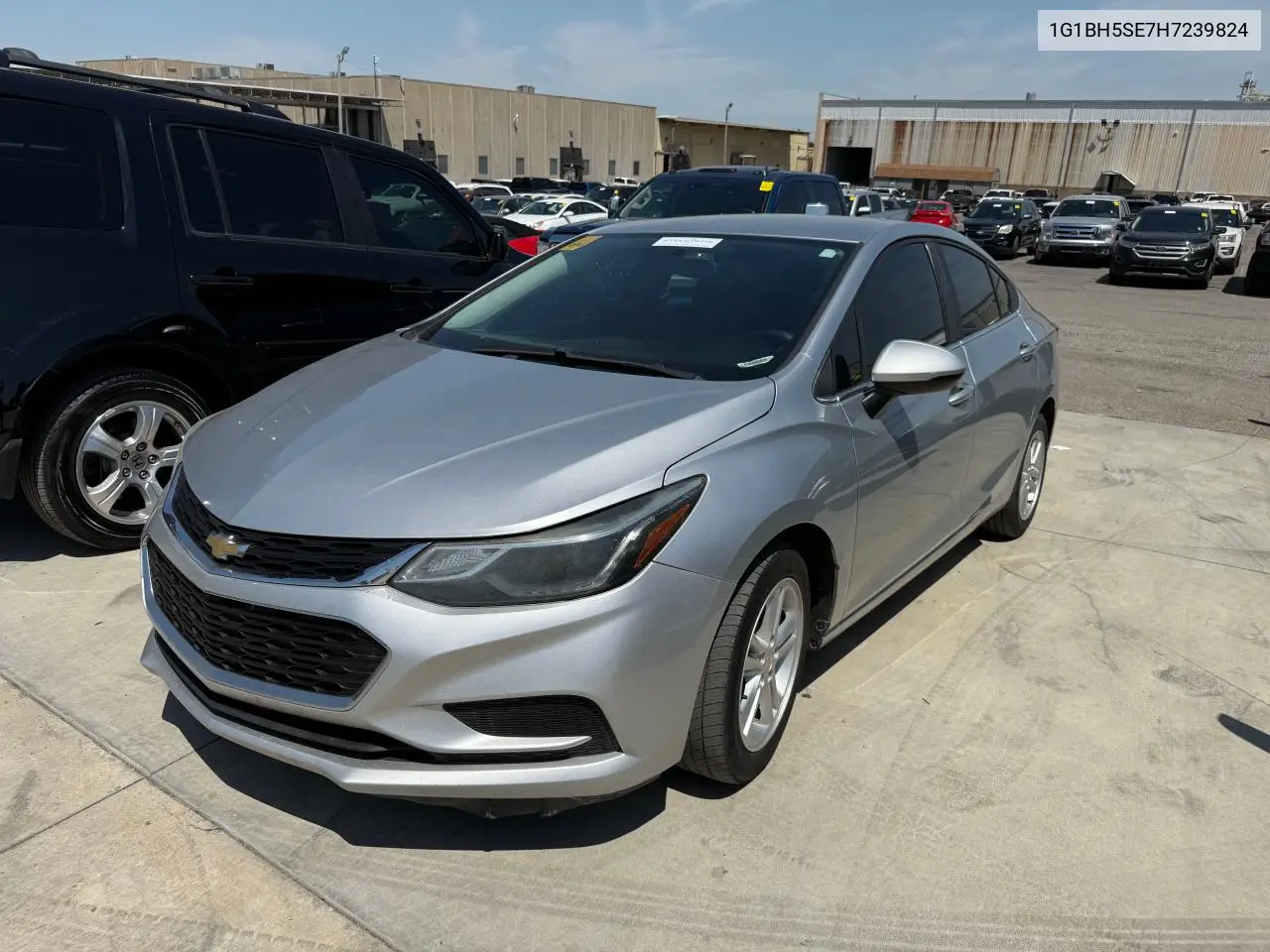 2017 Chevrolet Cruze Lt VIN: 1G1BH5SE7H7239824 Lot: 57283955