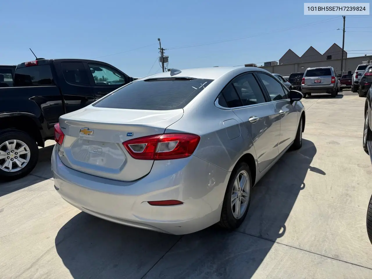 2017 Chevrolet Cruze Lt VIN: 1G1BH5SE7H7239824 Lot: 57283955